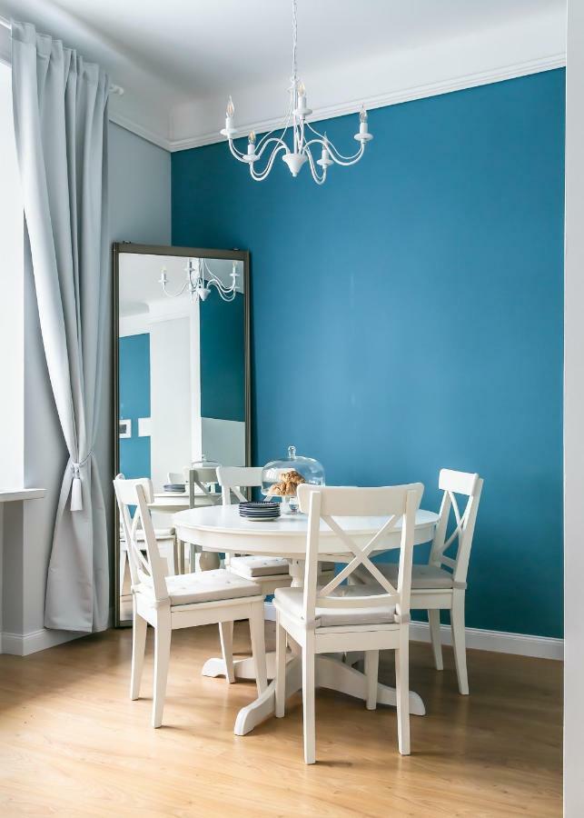 Apartament Rozbrat Apartman Varsó Kültér fotó